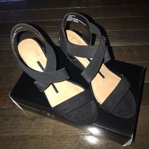 Black Fabia Wedges